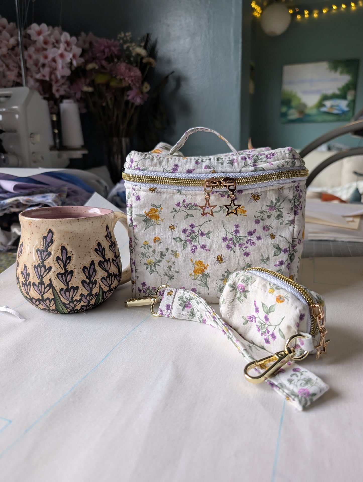 Cube bag - Bees and Flowers